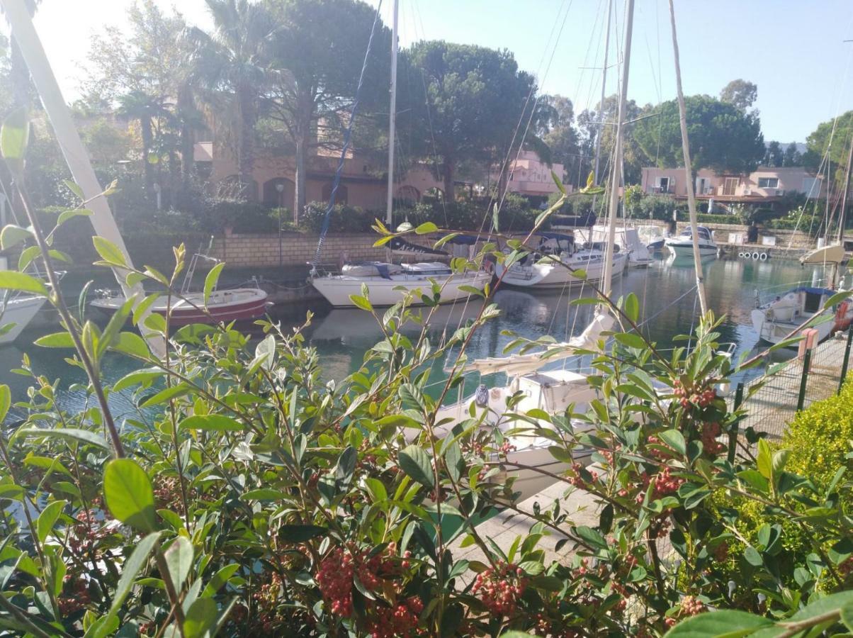 Villetta Nella Baia Furnari Exteriér fotografie